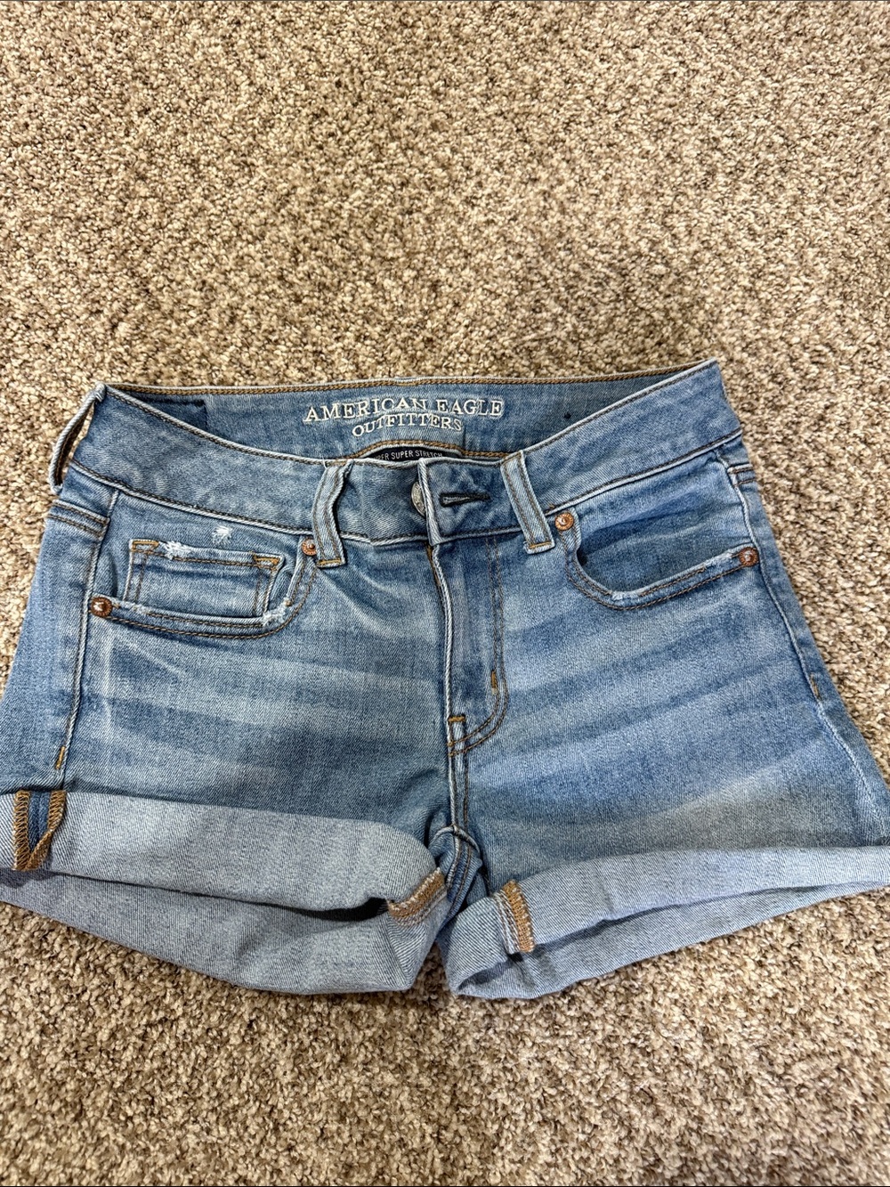 American Eagle Outfitters Blue Denim Roll-Cuff Jean Shorts